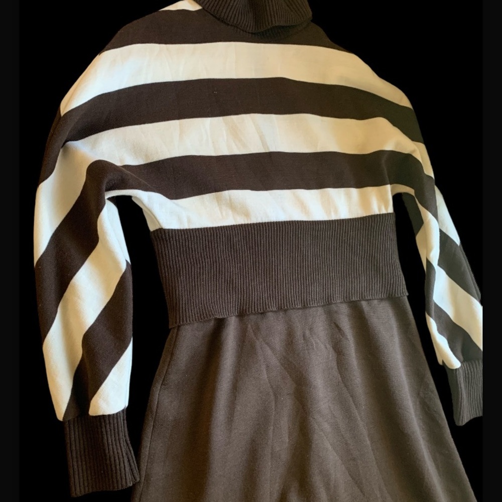 Size 13 vintage 60’s Jonathan Logan striped knit dress - Picture 5 of 5